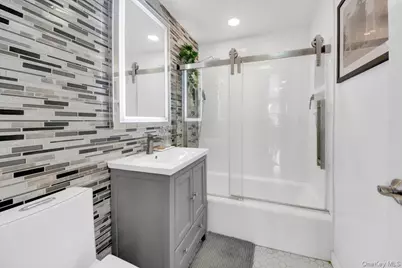 610 Waring #4F, Bronx, NY 10467 - Photo 5