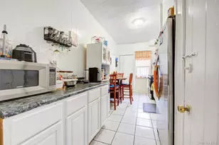 9 Adler Pl, Brooklyn, NY 11208 - Photo 11