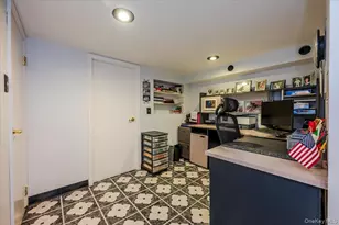 132-36 84th St, Ozone Park, NY 11417 - Photo 17