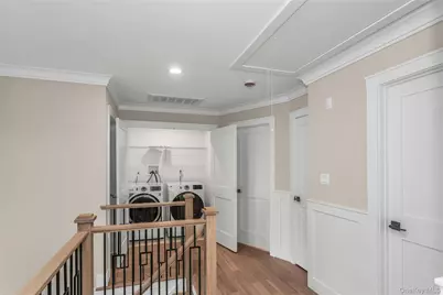 22 Cheshire Avenue, Syosset, NY 11791 - Photo 29