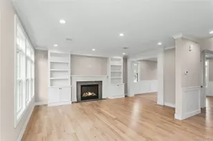 22 Cheshire Ave, Syosset, NY 11791 - Photo 15