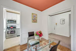 3 Midland Gardens, Bronxville, NY 10708 - Photo 11