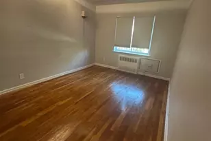 25-24 72nd St, East Elmhurst, NY 11370 - Photo 5