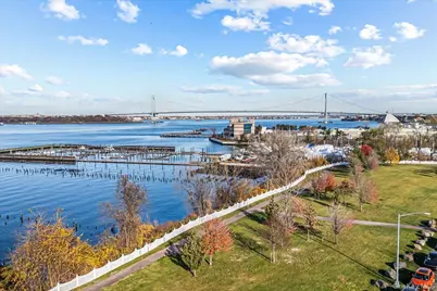 122-16 Powells Cove Boulevard #123, College Point, NY 11356 - Photo 17