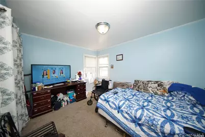 32 Stowe Place, Hempstead, NY 11550 - Photo 7