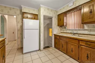 145-52 10th Ave, Whitestone, NY 11357 - Photo 5