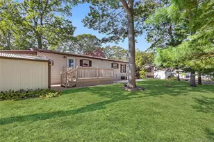 1661-434 Old Country Rd, Riverhead, NY 11901 - Photo 3