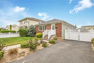 342 Lucille Ave, Elmont, NY 11003 - Photo 3