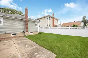 342 Lucille Ave, Elmont, NY 11003 - Photo 21