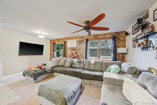 90-10 70th Dr, Forest Hills, NY 11375 - Photo 17