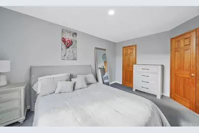 9010 70th Drive, Forest Hills, NY 11375 - Photo 33