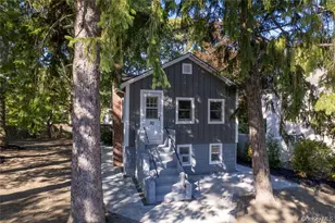 30 Long Beach Dr, Sound Beach, NY 11789 - Photo 3