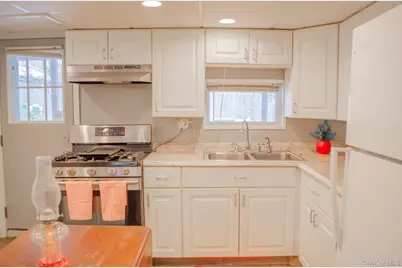 49 Gill Street, Kingston, NY 12401 - Photo 25