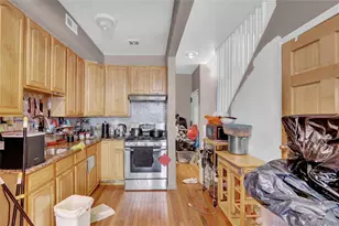 30-12 Seagirt Ave, Far Rockaway, NY 11691 - Photo 13