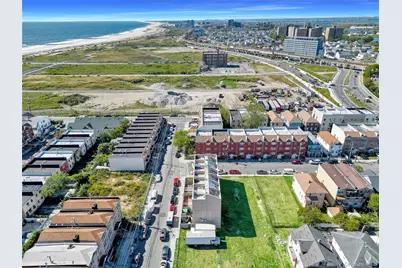 3012 Seagirt Avenue, Far Rockaway, NY 11691 - Photo 31