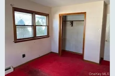 206 Edwards Avenue, Sayville, NY 11782 - Photo 11