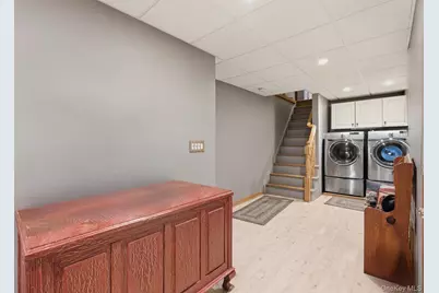 347 Wading River Road, Manorville, NY 11949 - Photo 15