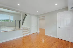 11 Lucille Ln, Commack, NY 11725 - Photo 15