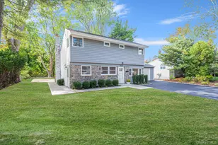 11 Lucille Ln, Commack, NY 11725 - Photo 3