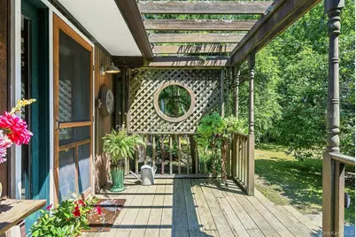 50 Barnes Hole Road, East Hampton, NY 11937 - Photo 19