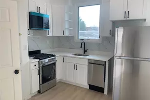 258-10 Hillside Ave., Floral Park, NY 11004 - Photo 7