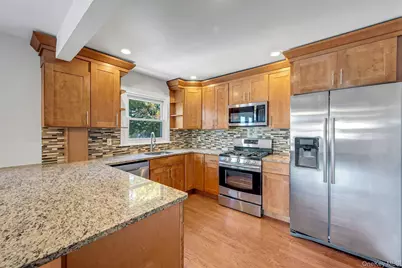 105 Bradford Street #2, Harrison, NY 10528 - Photo 3