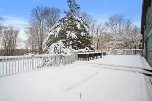 1780 Strawberry Rd, Mohegan Lake, NY 10547 - Photo 37