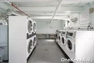 32-25 88th St, East Elmhurst, NY 11369 - Photo 21