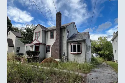 88 Manor Drive, Great Neck, NY 11020 - Photo 1