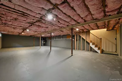 1420 Poulson Street, Wantagh, NY 11793 - Photo 37