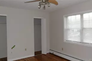 502 Barclay Manor, Newburgh, NY 12550 - Photo 7