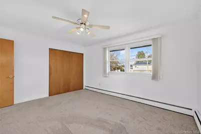 223 Margo Street, New Windsor, NY 12553 - Photo 19