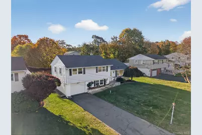 223 Margo Street, New Windsor, NY 12553 - Photo 3