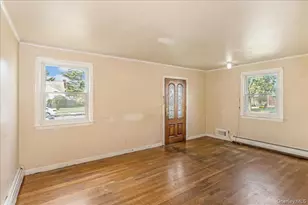 641 Lowell Rd, Uniondale, NY 11553 - Photo 5