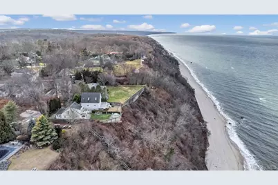 96 Herod Point Road, Wading River, NY 11792 - Photo 3