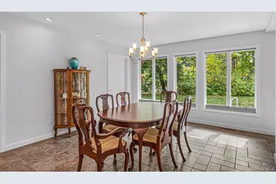 150 Montauk Highway, Westhampton, NY 11977 - Photo 7