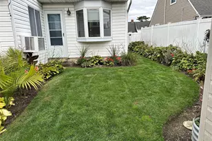 86 Shepherd Ln, Levittown, NY 11756 - Photo 29