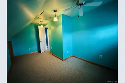 86 Shepherd Lane, Levittown, NY 11756 - Photo 21