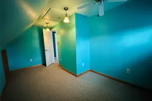 86 Shepherd Ln, Levittown, NY 11756 - Photo 21