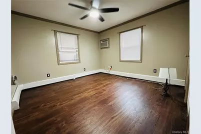 86 Shepherd Lane, Levittown, NY 11756 - Photo 13