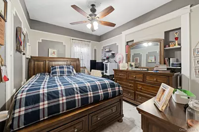 10439 90th Avenue, Richmond Hill, NY 11418 - Photo 15