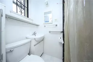 4715 Bedford Ave, Brooklyn, NY 11235 - Photo 23