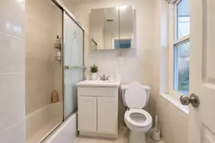 45-24 Burling St, Flushing, NY 11355 - Photo 11