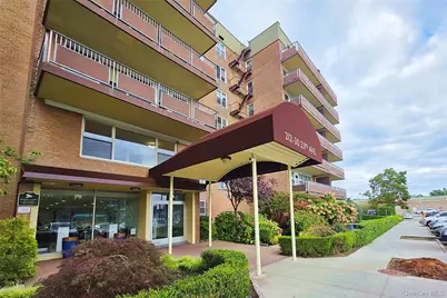 212-30 23rd Ave #1H, Bayside, NY 11360 - Photo 33