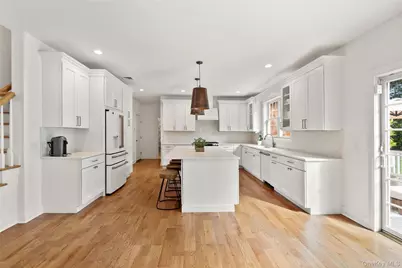 6 Clara Drive, East Quogue, NY 11942 - Photo 15