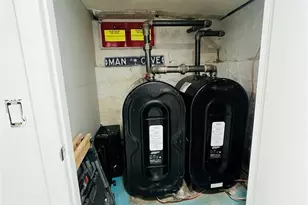 512 Logan Ave, Bronx, NY 10465 - Photo 33