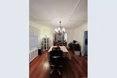 512 Logan Avenue, Bronx, NY 10465 - Photo 11