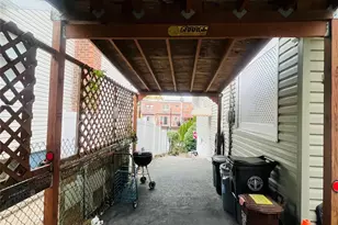 512 Logan Ave, Bronx, NY 10465 - Photo 9