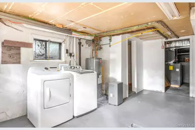 164 Maple Road, Wading River, NY 11792 - Photo 19