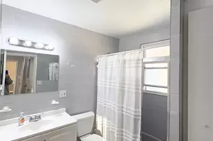 28 Morningstar Rd, New York, NY 10303 - Photo 19